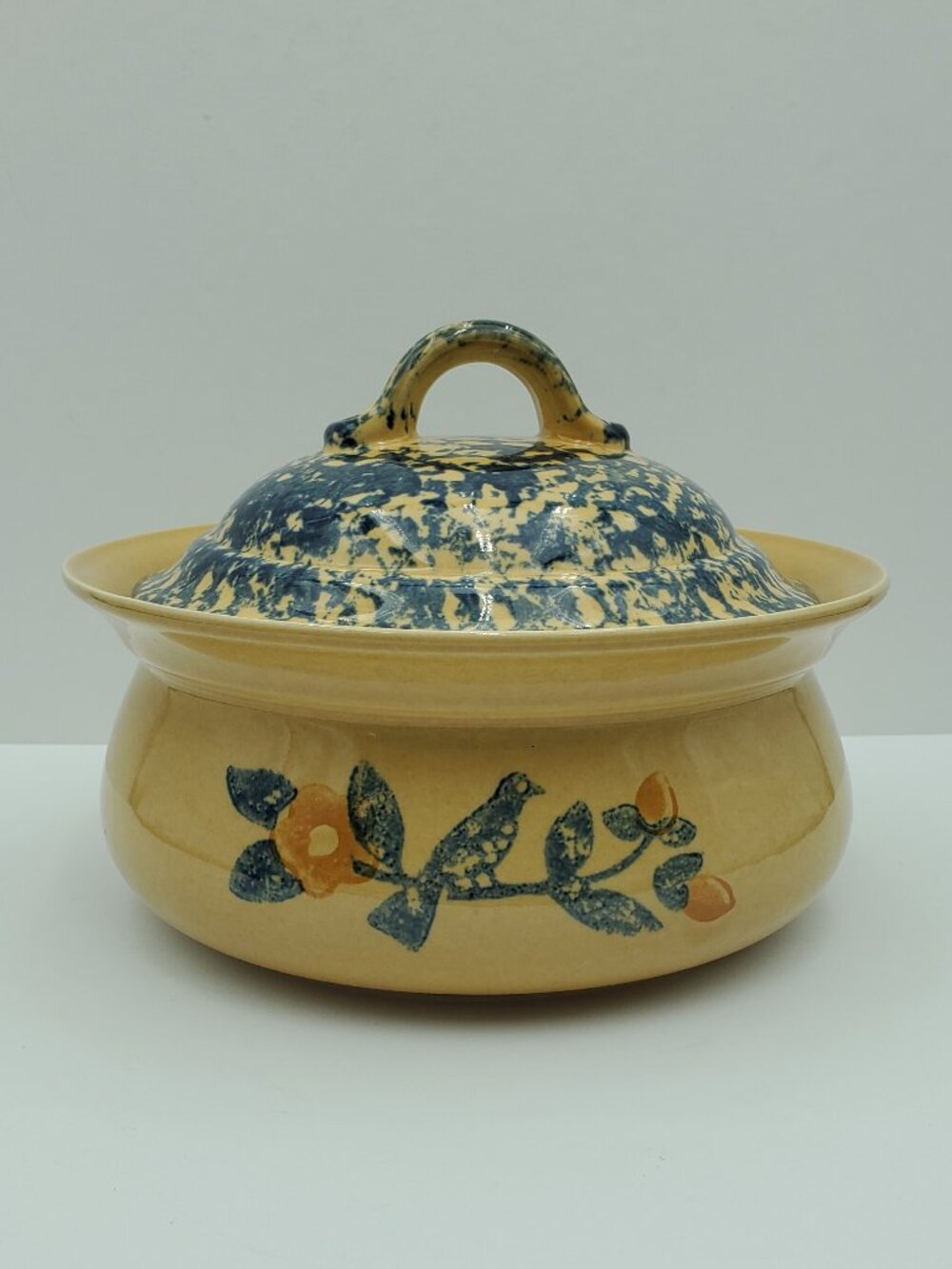 Pfaltzgraff America 2 Qt Covered Casserole Round Lidded Baking Dish Serving Bowl